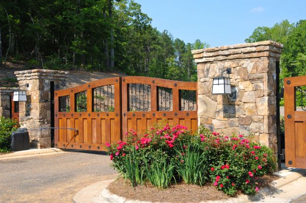 Saint Augustine Driveway Gate Service